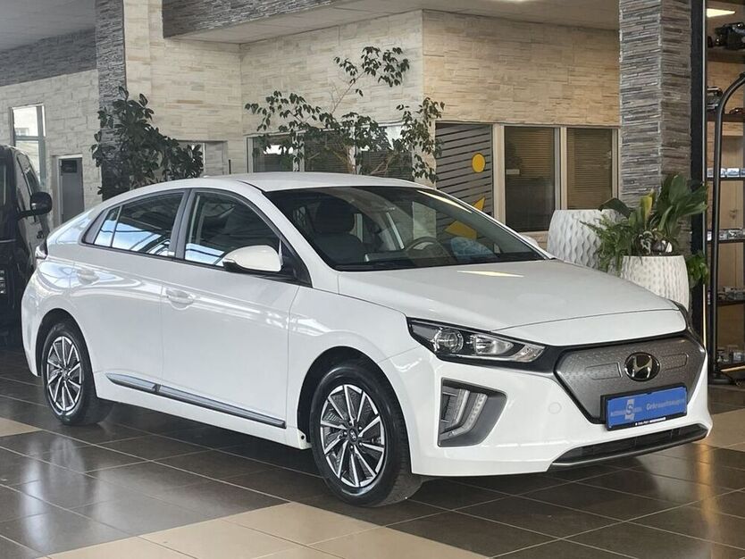 IONIQ