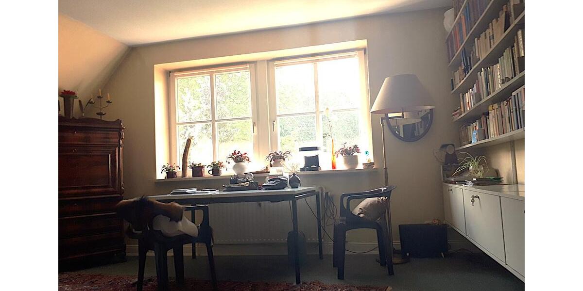 Dachgeschoßwohnung Bendestorf - 3 Zimmer, 125 m&sup2;, 399.000&euro; | Angebot:25899986