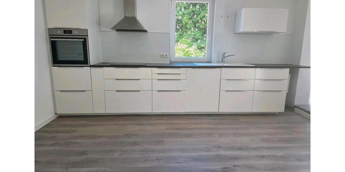 Etagenwohnung Egenhausen - 3.5 Zimmer, 105 m&sup2;, 950&euro; | Angebot:26096081