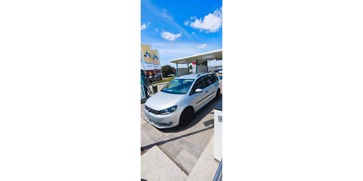 VW Touran 125.000 km 6.000 &euro; Senftenberg 01968