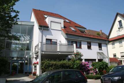 Wohnung Herrenberg Herrenberg (Stadt) - 2 Zimmer, 52 m&sup2;, 900&euro; | Angebot:26871851