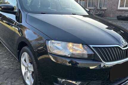 Skoda Rapid/Spaceback 128.774 km 8.980 &euro; Ladenburg 68526