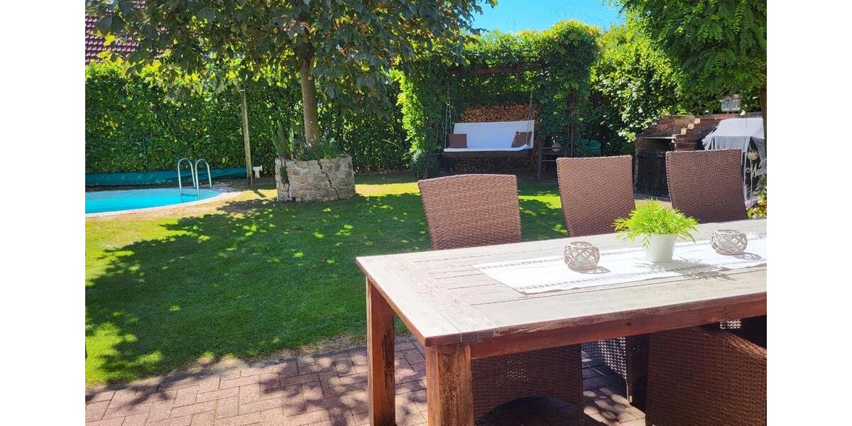 Doppelhaushälfte Leopoldshöhe - 6 Zimmer, 160 m&sup2;, 450.000&euro; | Angebot:26836319