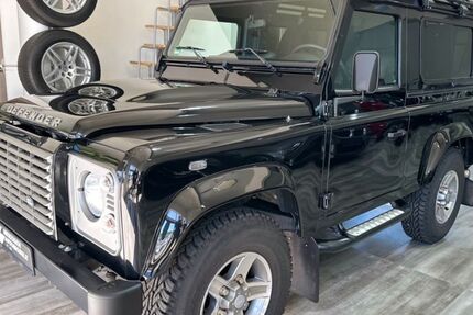 Land Rover Defender 11.000 km 64.990 € Merzig 66663