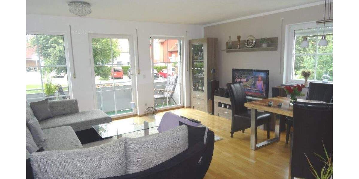 Etagenwohnung Frontenhausen - 3 Zimmer, 84 m&sup2;, 264.000&euro; | Angebot:26105499