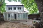 Hinterhaus mit 3 Zimmern, Terrasse, Wintergarten, Gäste-WC in der Eugen-Richter-Straße