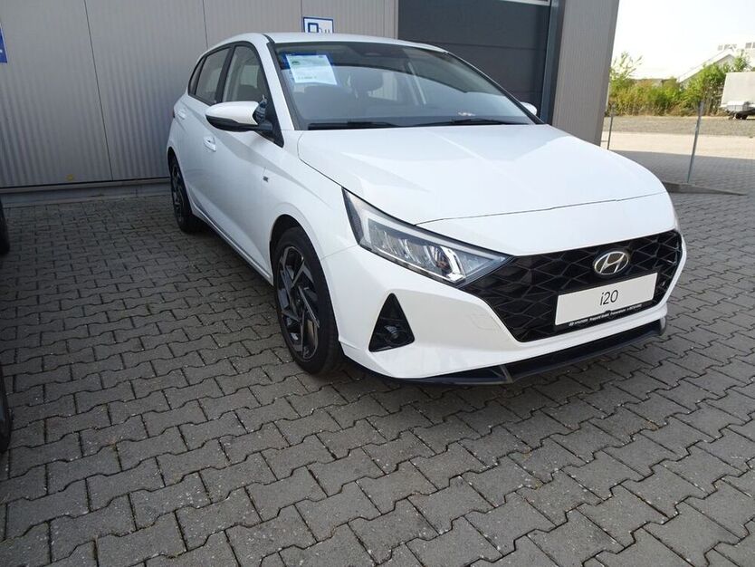 i20