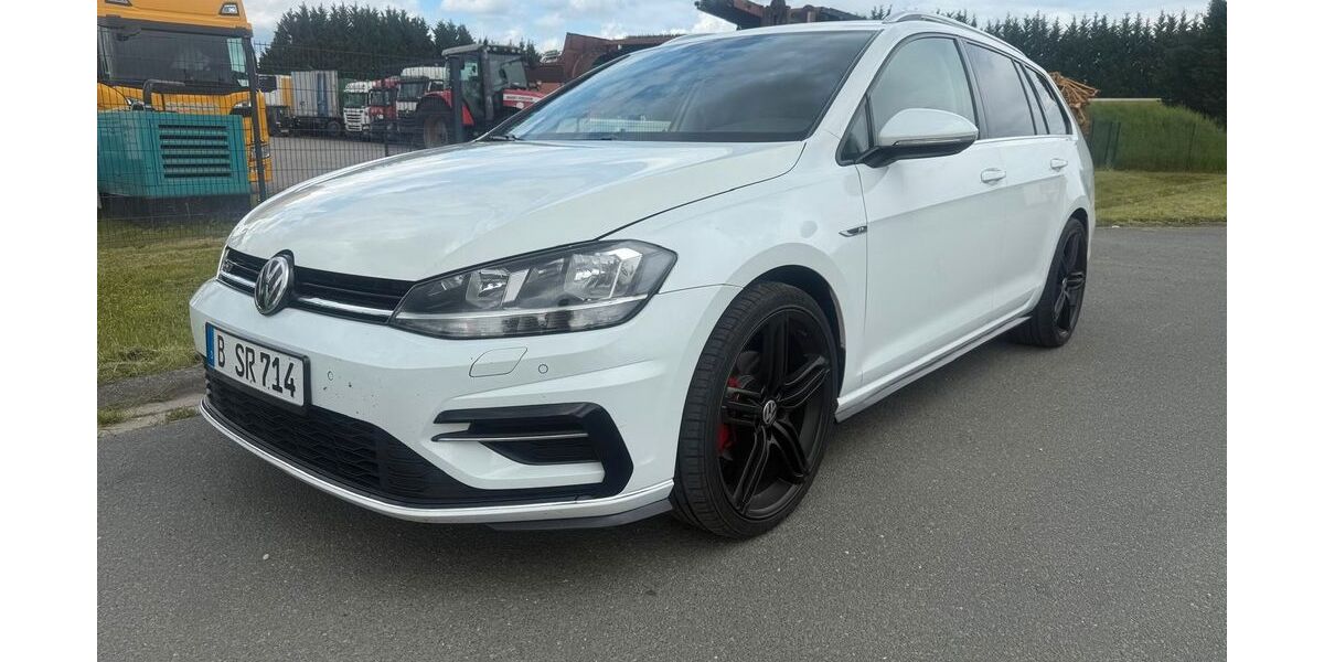 VW Golf 250.856 km 7.900 &euro; Raguhn-Jeßnitz 06779