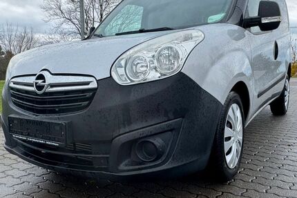 Opel Combo 88.010 km 6.299 &euro; Schkopau 06258