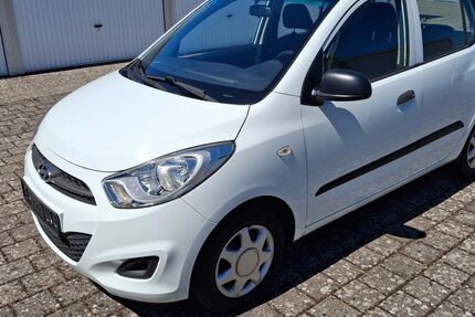 Hyundai i10 150.000 km 2.490 &euro; Kenzingen 79341