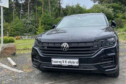 VW Touareg 43.500 km 62.500 &euro; Winterspelt 54616