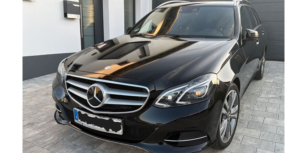 Mercedes-Benz E 220 210.704 km 14.900 &euro; Schirmitz 92718