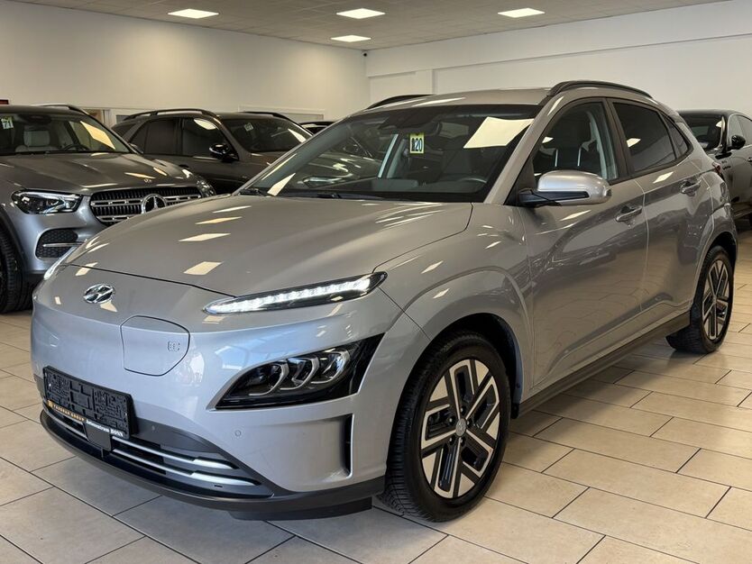 Hyundai KONA 21.928 km 22.400 € Bonn 53227