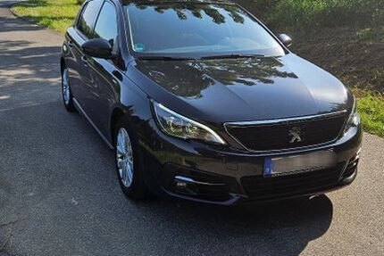 Peugeot 308 79.000 km 11.999 &euro; Buchen 74722