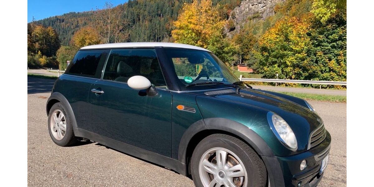 Mini Cooper 214.600 km 2.400 &euro; Todtnau 79674