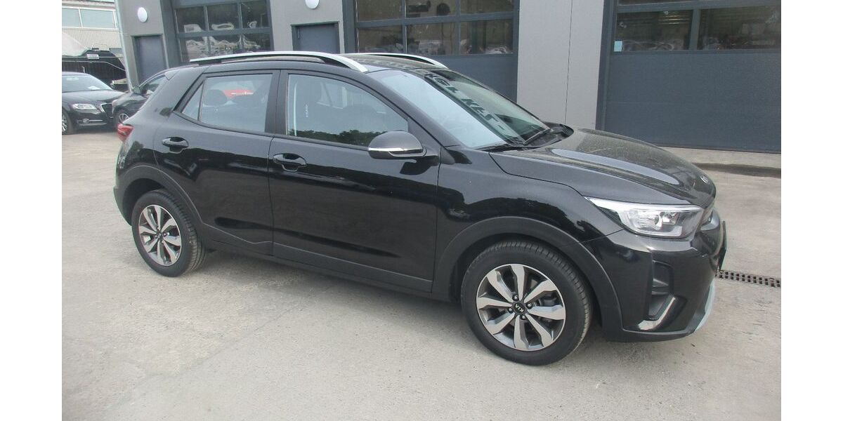 Kia Stonic 35.600 km 16.990 &euro; Heilbronn 74081