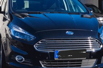 Ford S-Max 74.000 km 16.500 &euro; Wiehl 51674