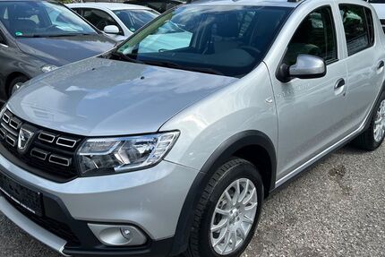 Dacia Sandero 60.410 km 7.900 &euro; Höchberg 97204
