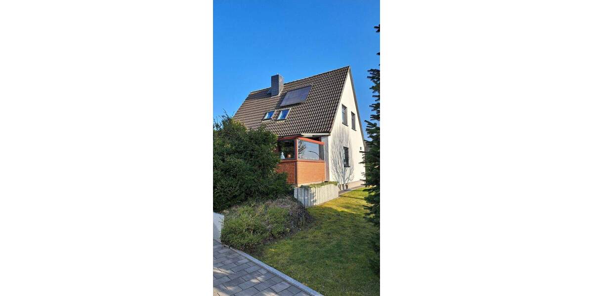Einfamilienhaus Uetersen - 4 Zimmer, 96 m&sup2;, 390.000&euro; | Angebot:25632076