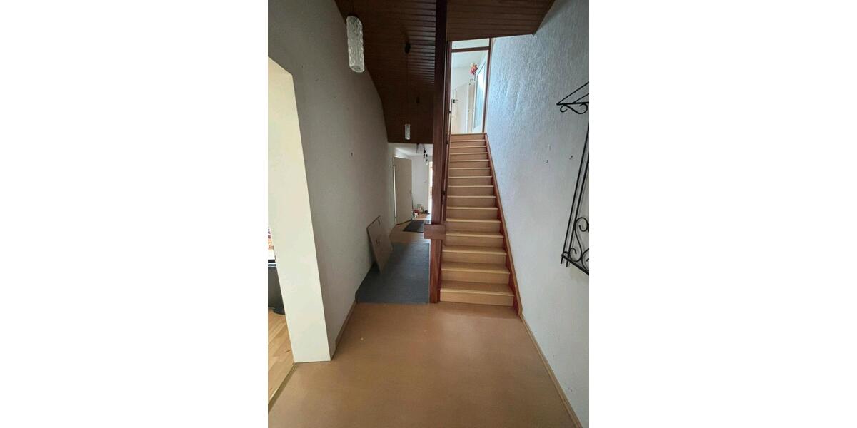 Reihenhaus Düren - 12 Zimmer, 320 m&sup2;, 425.000&euro; | Angebot:26561277