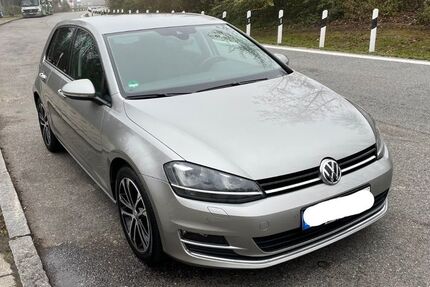 VW Golf 119.000 km 14.200 &euro; Löwenberger Land 16775