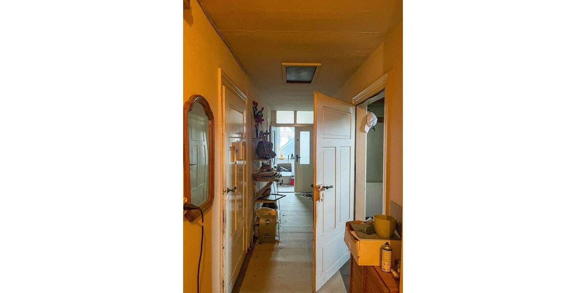 Wohn- und Geschäftshaus in zentraler Ortslage 2 zimmer