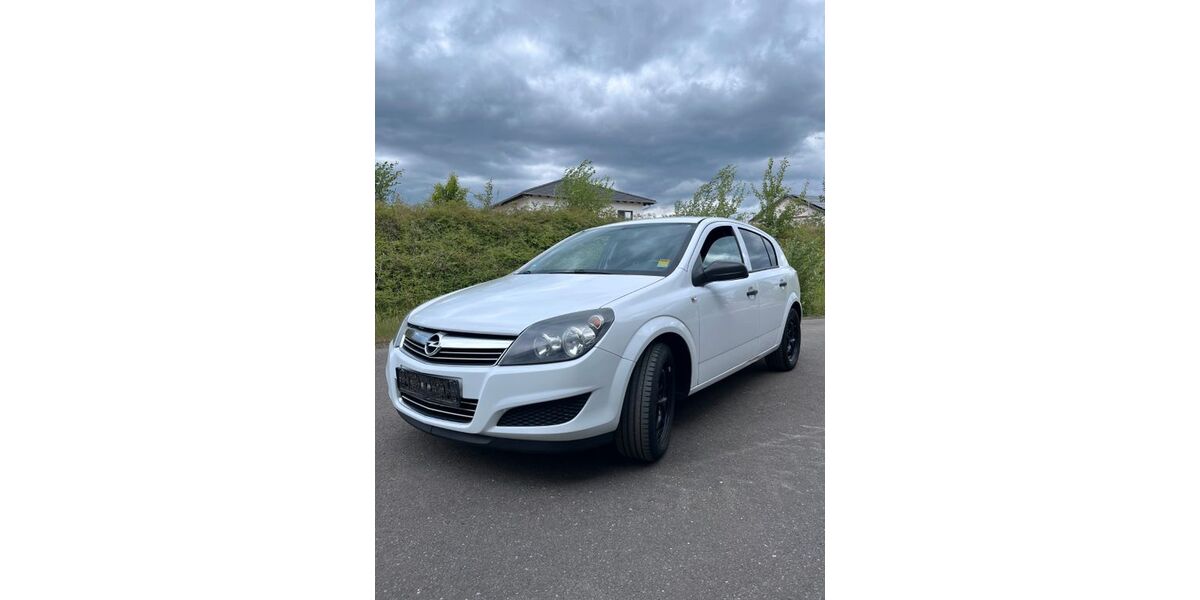 Opel Astra 147.521 km 2.950 &euro; Walldürn 74731