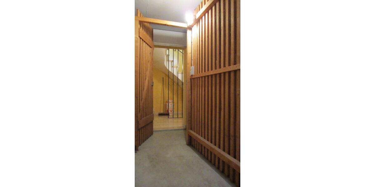 Etagenwohnung Herrenberg - 4 Zimmer, 130 m&sup2;, 1.600&euro; | Angebot:26848329
