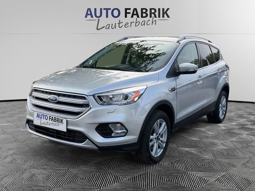 Ford Kuga 109.000 km 11.790 € Lauterbach 36341