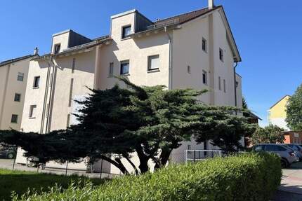 Radeberg! Dachtraum mit zwei Terrassen und Tageslichtbad in ruhiger Umgebung! 3 zimmer