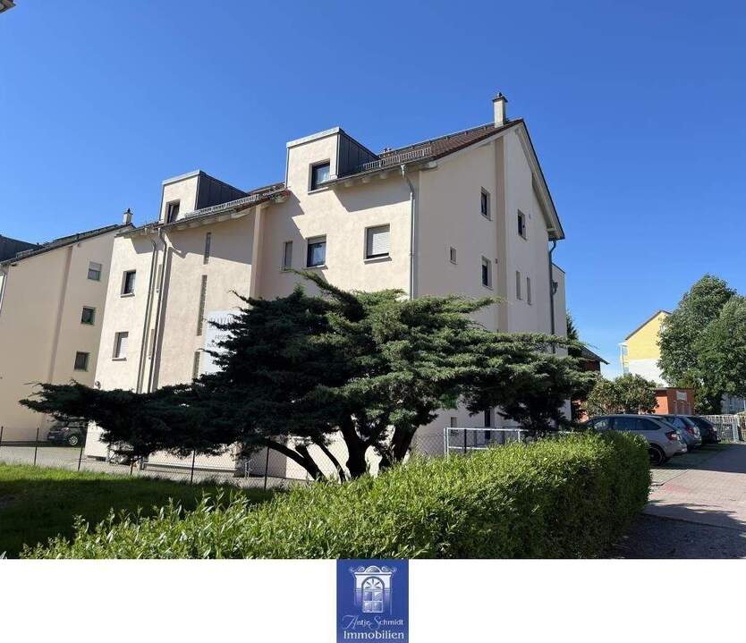 Radeberg! Dachtraum mit zwei Terrassen und Tageslichtbad in ruhiger Umgebung! 3 zimmer