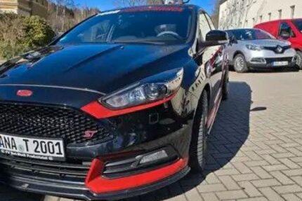 Ford Focus 59.300 km 18.999 &euro; Jöhstadt 09477