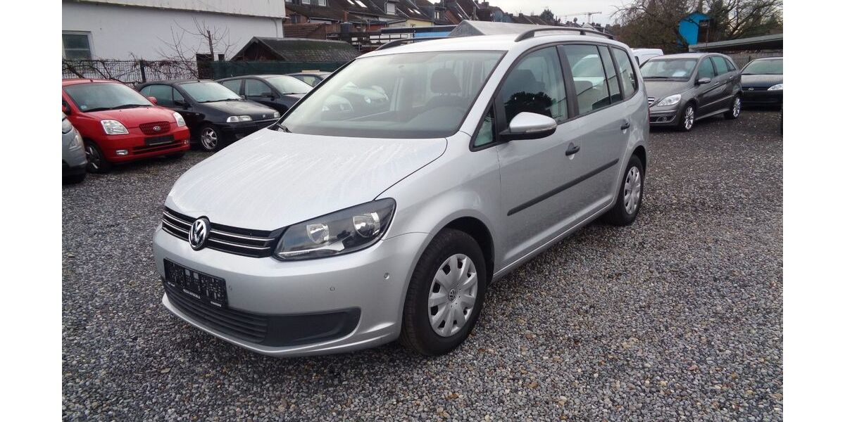 VW Touran 197.000 km 4.950 &euro; Alsdorf 52477