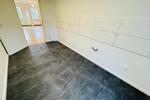 **Ihr neues Zuhause wartet: 4-Raum-Wohnung mit Komfort-Badezimmer und großzügigem Wohnambiente!** - Dachgeschoßwohnung Gera Alt-Bieblach | Angebot:26876574
