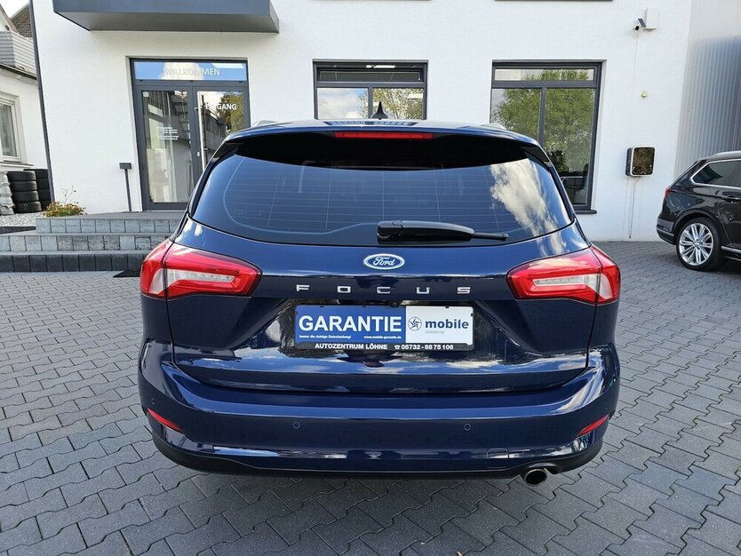 Ford Focus 2.0 CDTI LED NAVI RFK AUS 1.HAND 122.850 km 14.990 € Löhne 32584