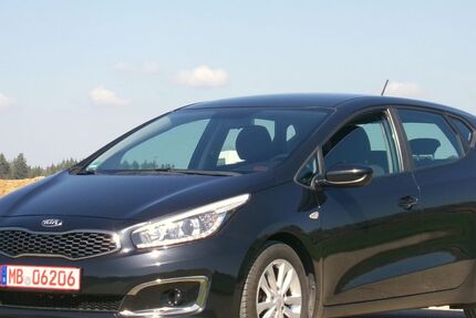 Kia ceed / Ceed 148.400 km 6.380 &euro; Holzkirchen 83607