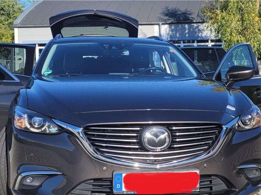 Mazda 6 197.000 km 9.400 € Willmering 93497