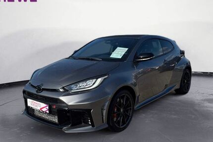 Toyota Yaris 4.500 km 42.990 &euro; Dieburg 64807