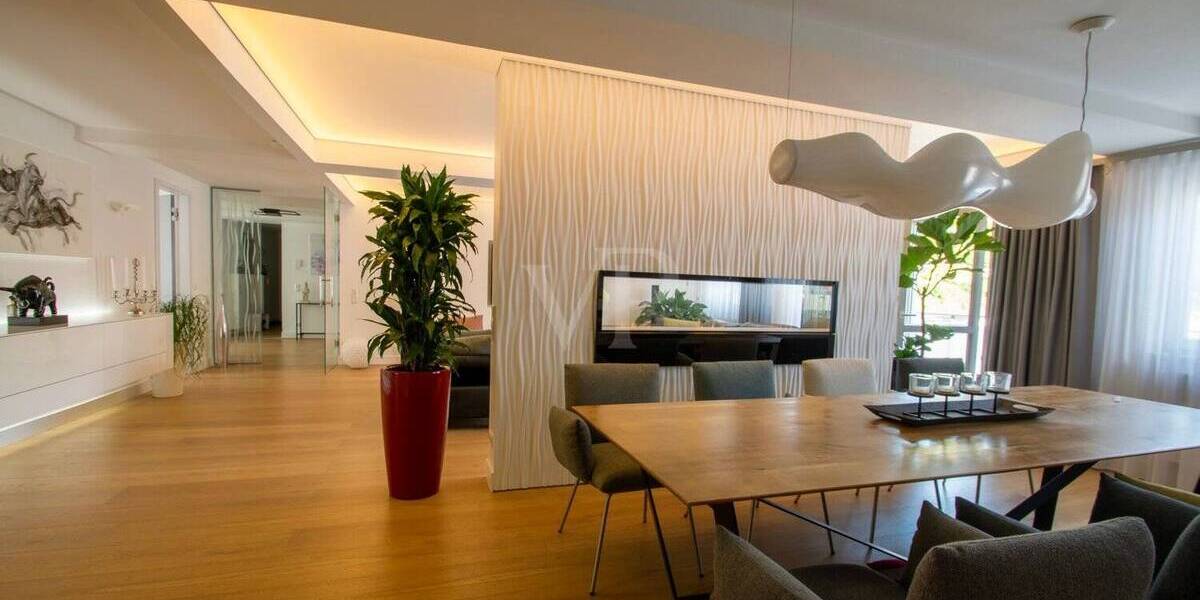 Etagenwohnung Suhl - 4 Zimmer, 184 m&sup2;, 399.000&euro; | Angebot:25742632