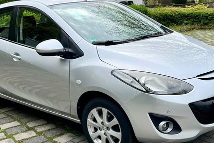 Mazda 2 52.000 km 9.100 &euro; Osnabrück 49086