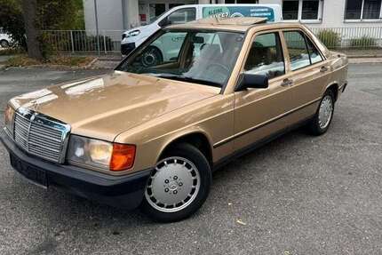 Mercedes-Benz 190 235.000 km 3.900 &euro; Nürnberg 90439