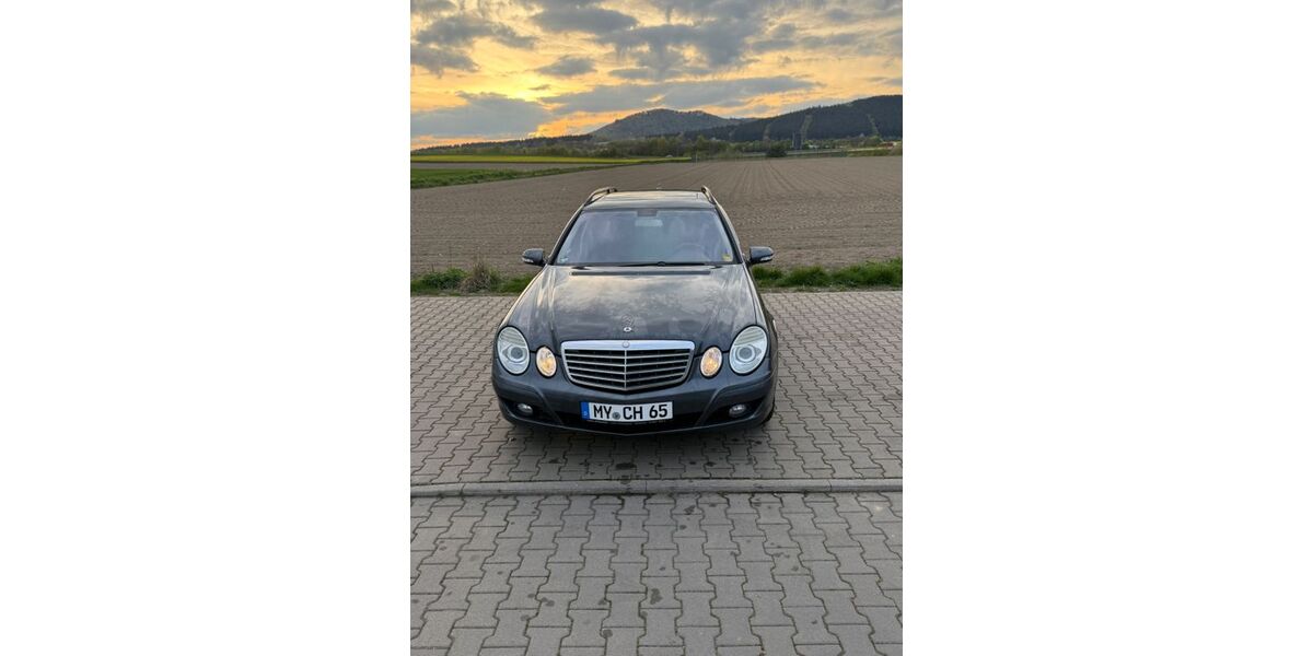 Mercedes-Benz E 220 230.000 km 7.500 &euro; Kruft 56642