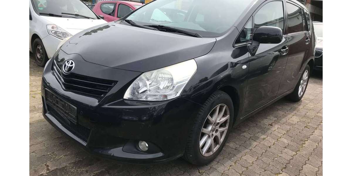 Toyota Verso 151.000 km 6.500 &euro; Osnabrück 49090