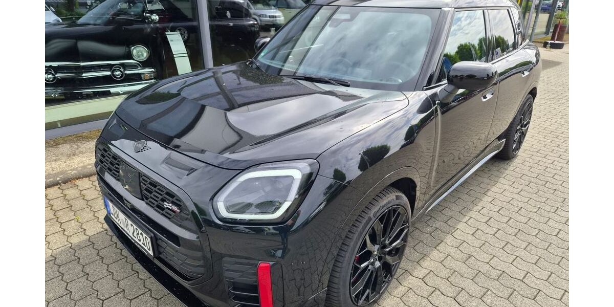 Mini John Cooper Works 41.268 km 38.290 &euro; Ehringshausen 35630