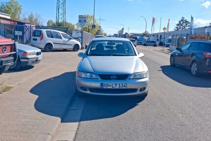 Opel Vectra 181.000 km 1.500 &euro; Neustadt/Wstr. 67433