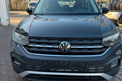 VW T-Cross 45.352 km 17.990 &euro; München 81827
