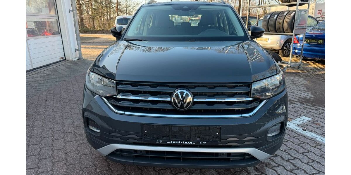 VW T-Cross 45.352 km 17.990 &euro; München 81827