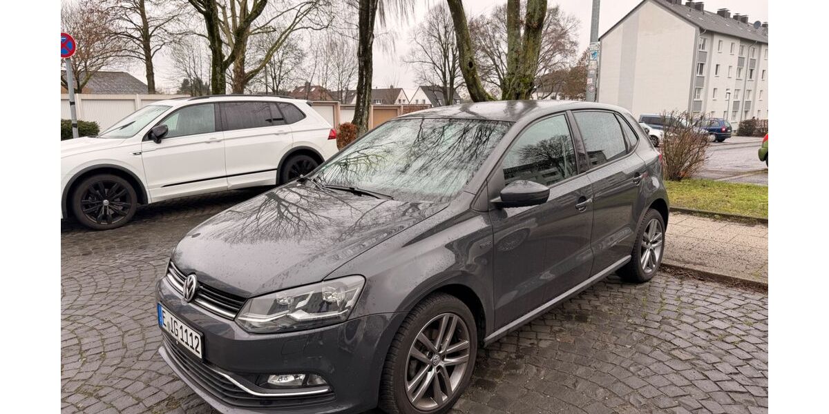 VW Polo 61.200 km 9.900 &euro; Essen 45239