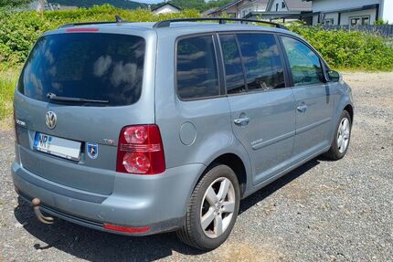 VW Touran 175.816 km 3.200 &euro; Rheinbrohl 56598