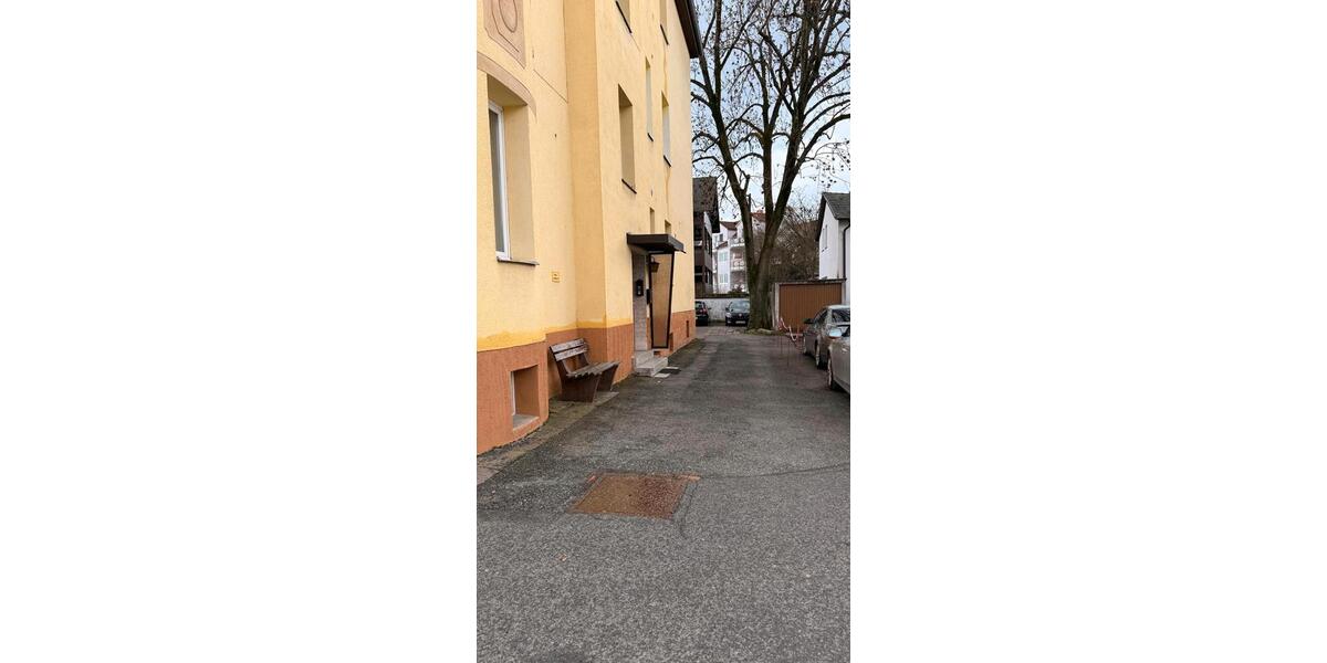 Erdgeschoßwohnung Coburg - 4 Zimmer, 120 m&sup2;, 210.000&euro; | Angebot:26429496